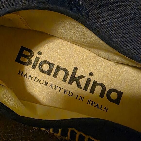 BIANKINA Vegan Organic Navy Slip-On Espadrilles - Size 39 (8) - Picture 7 of 8